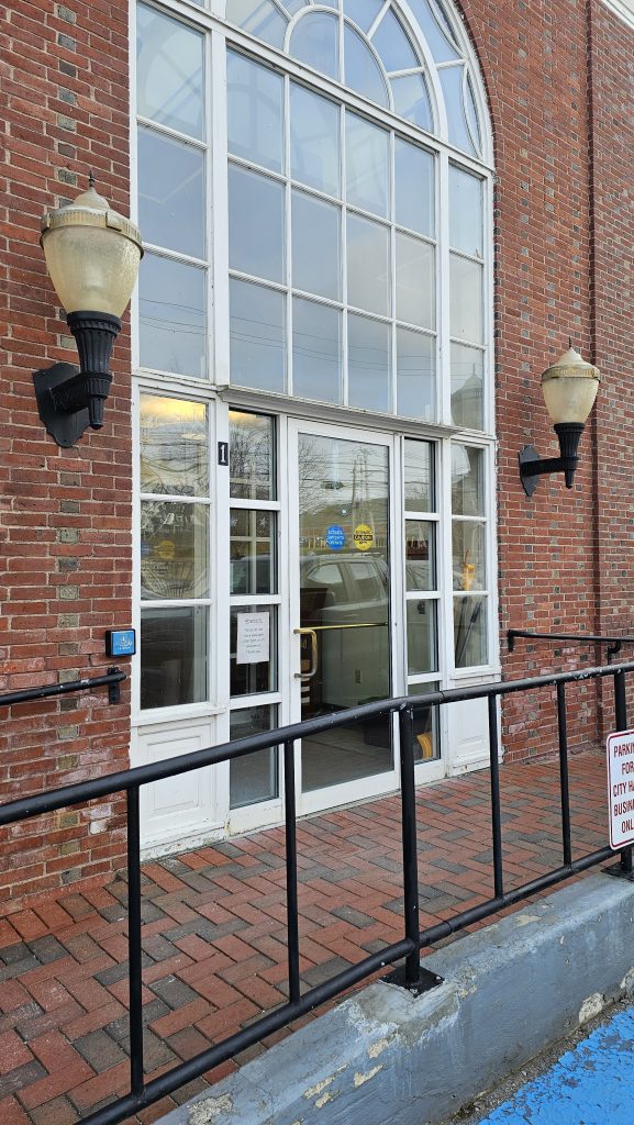 External photo of the Church Street entrance to City Hall